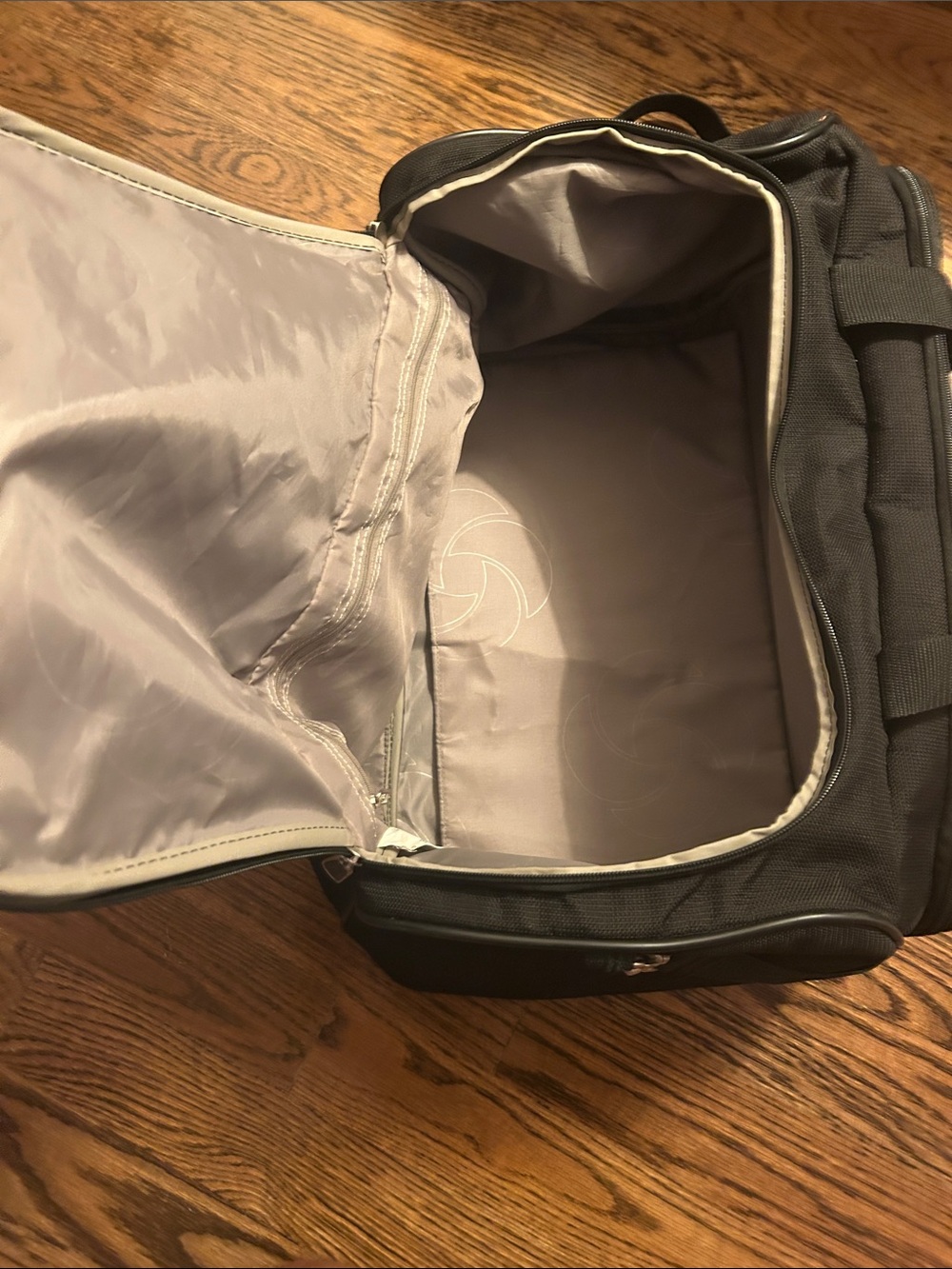 Samsonite Black Travel Weekend Duffel Bag - Picture 8 of 9